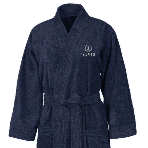 Brodert kimono-badekåpe 420 g Brodert kimono-badekåpe 420 g