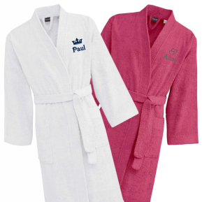 Brodert kimono-badekåpe 420 g Brodert kimono-badekåpe 420 g