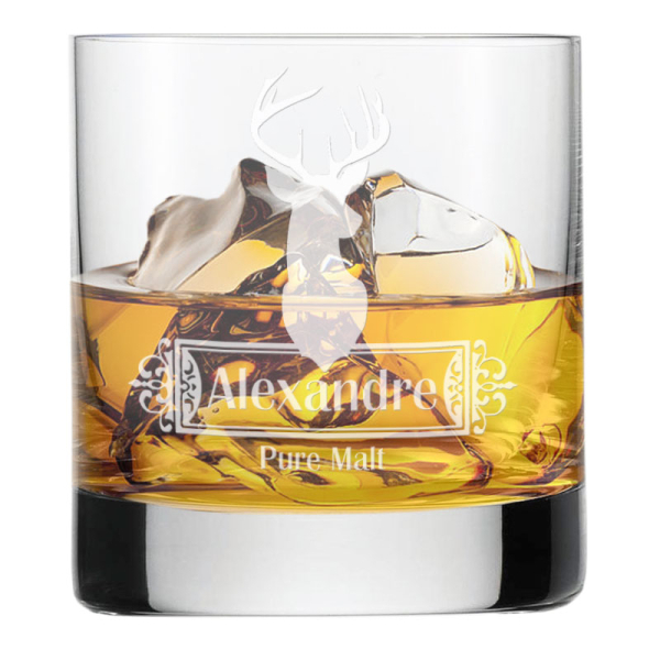 Gravert whiskyglass med hjort Gravert whiskyglass med hjort