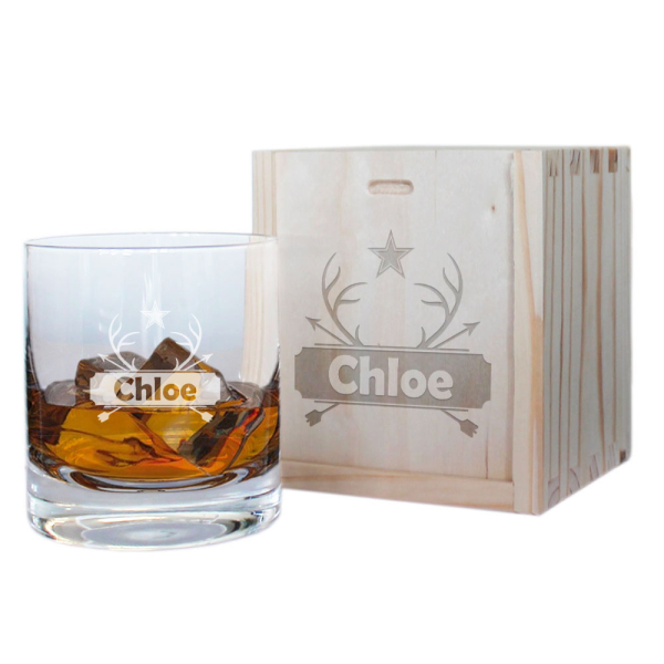 Whiskyglass gravert med navn Whiskyglass gravert med navn