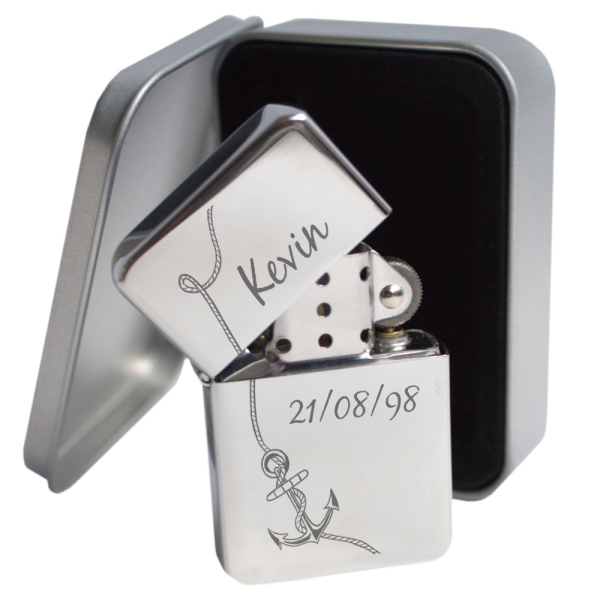 Star&reg; Havverden inngravert Lighter