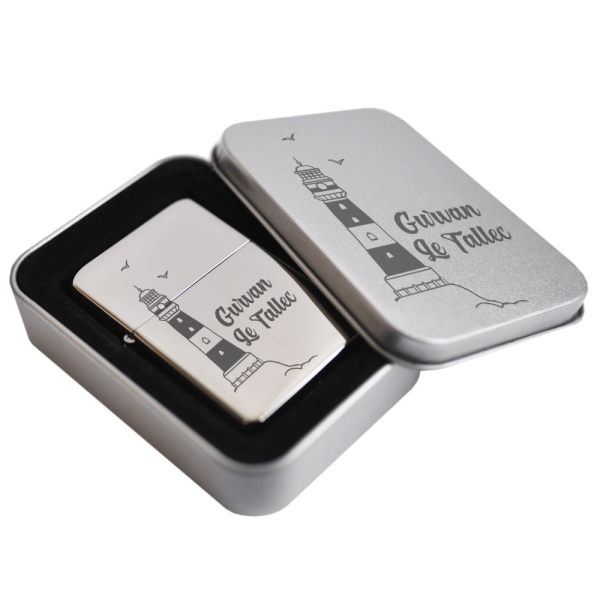 Star&reg; Havverden inngravert Lighter