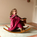 Personlig badeponcho for barn – Mørkrosa mus Personlig badeponcho for barn – Mørkrosa mus